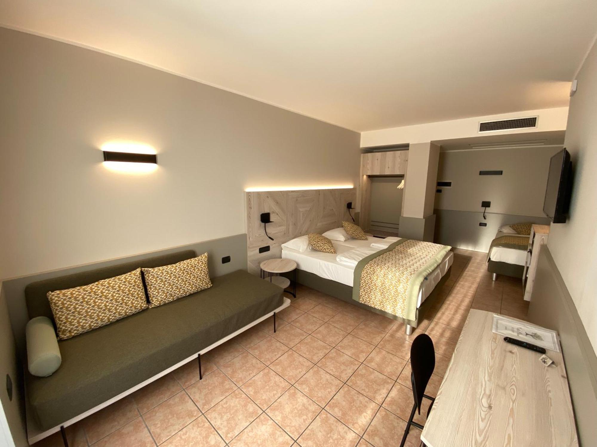 Hotel Villa Olivo Resort 3S Bardolino Buitenkant foto