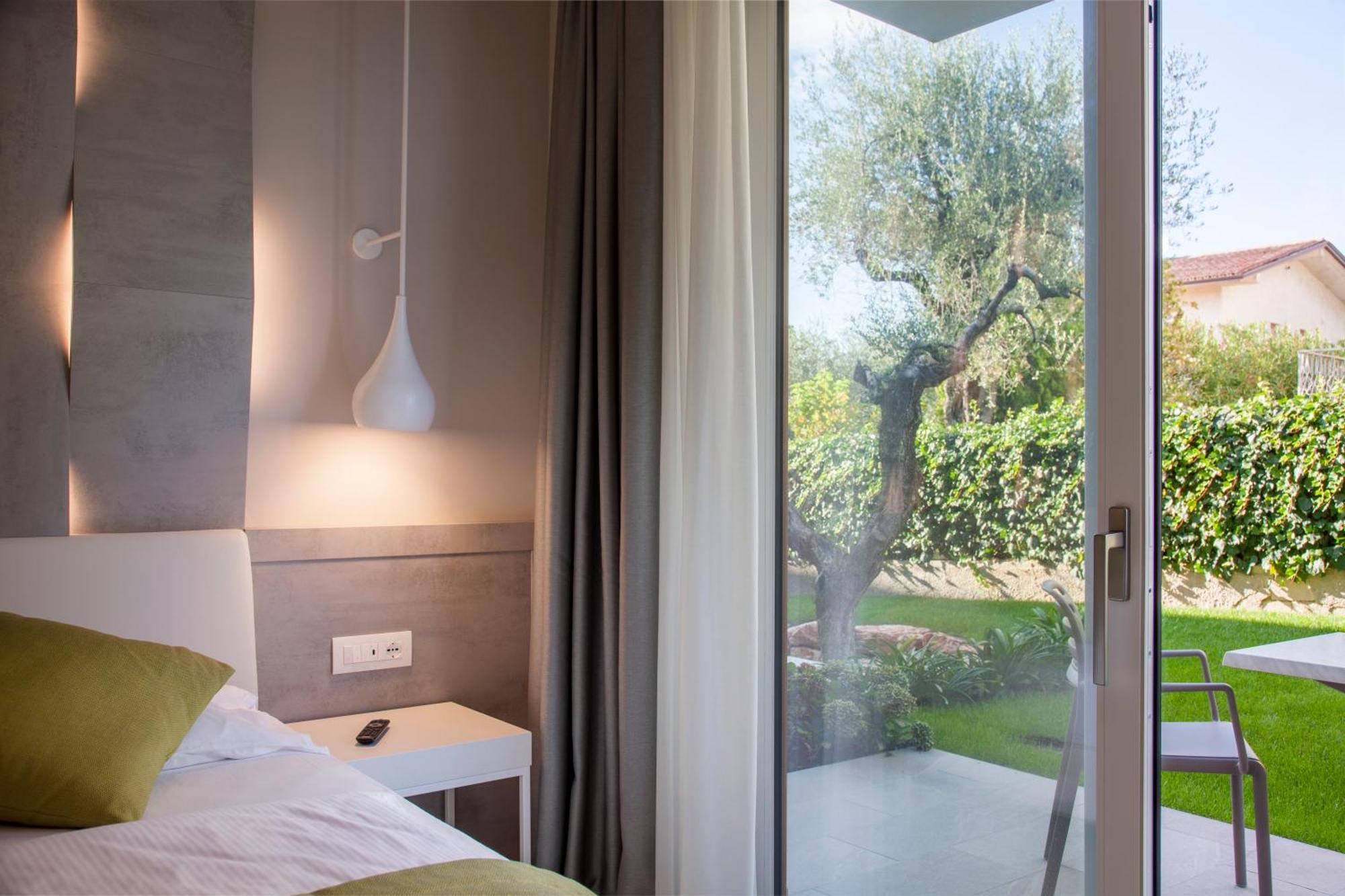 Hotel Villa Olivo Resort 3S Bardolino Kamer foto