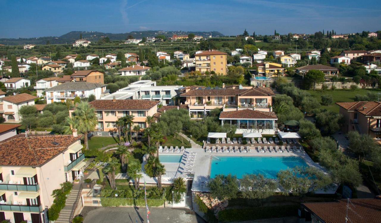 Hotel Villa Olivo Resort 3S Bardolino Buitenkant foto