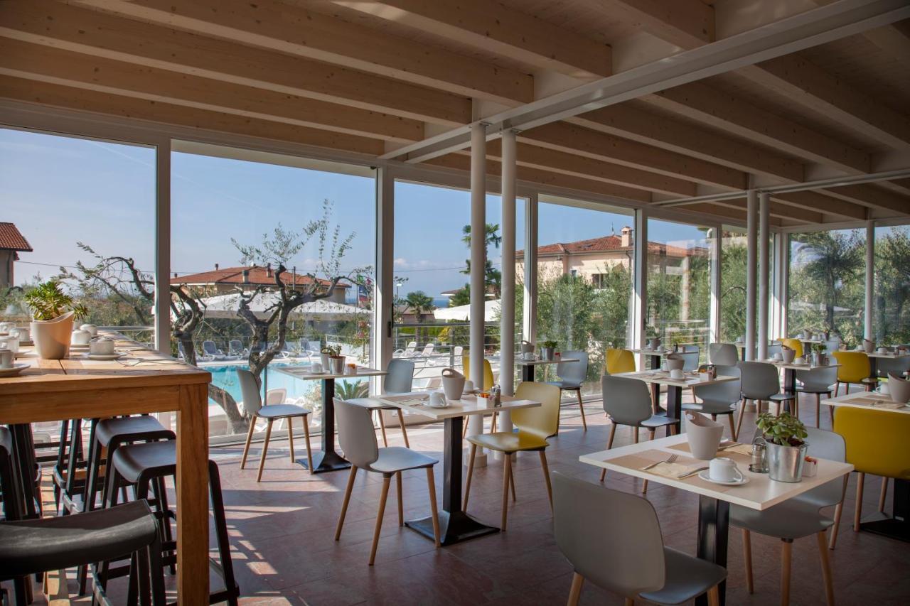 Hotel Villa Olivo Resort 3S Bardolino Buitenkant foto